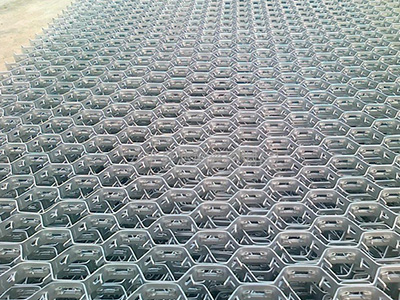 碳鋼龜甲網(wǎng)廠家-碳鋼龜甲網(wǎng)有哪些優(yōu)勢